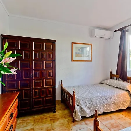 Holiday home El Algarrobo